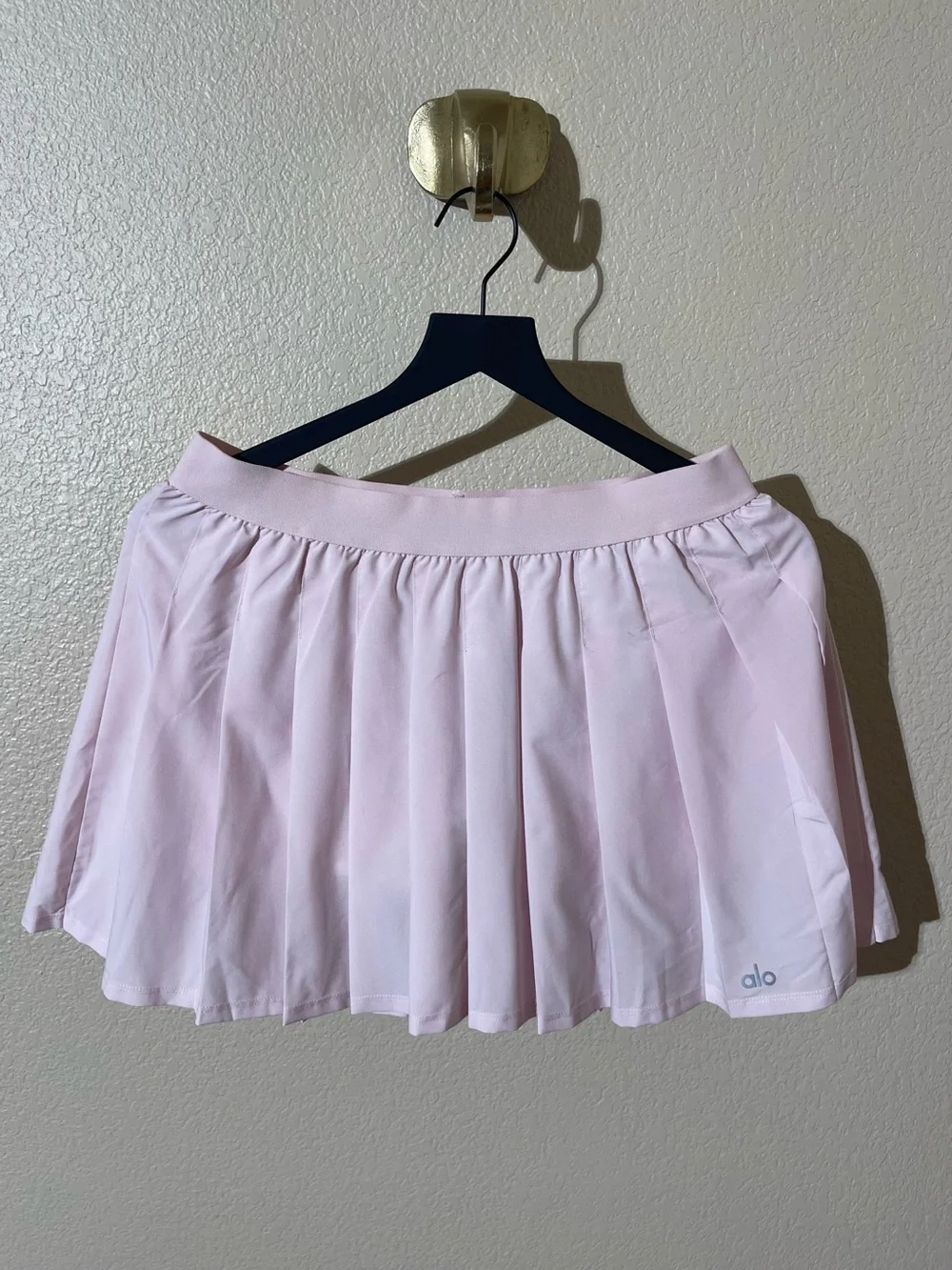 ALO Yoga Light Pink Pleated Skater Skirt